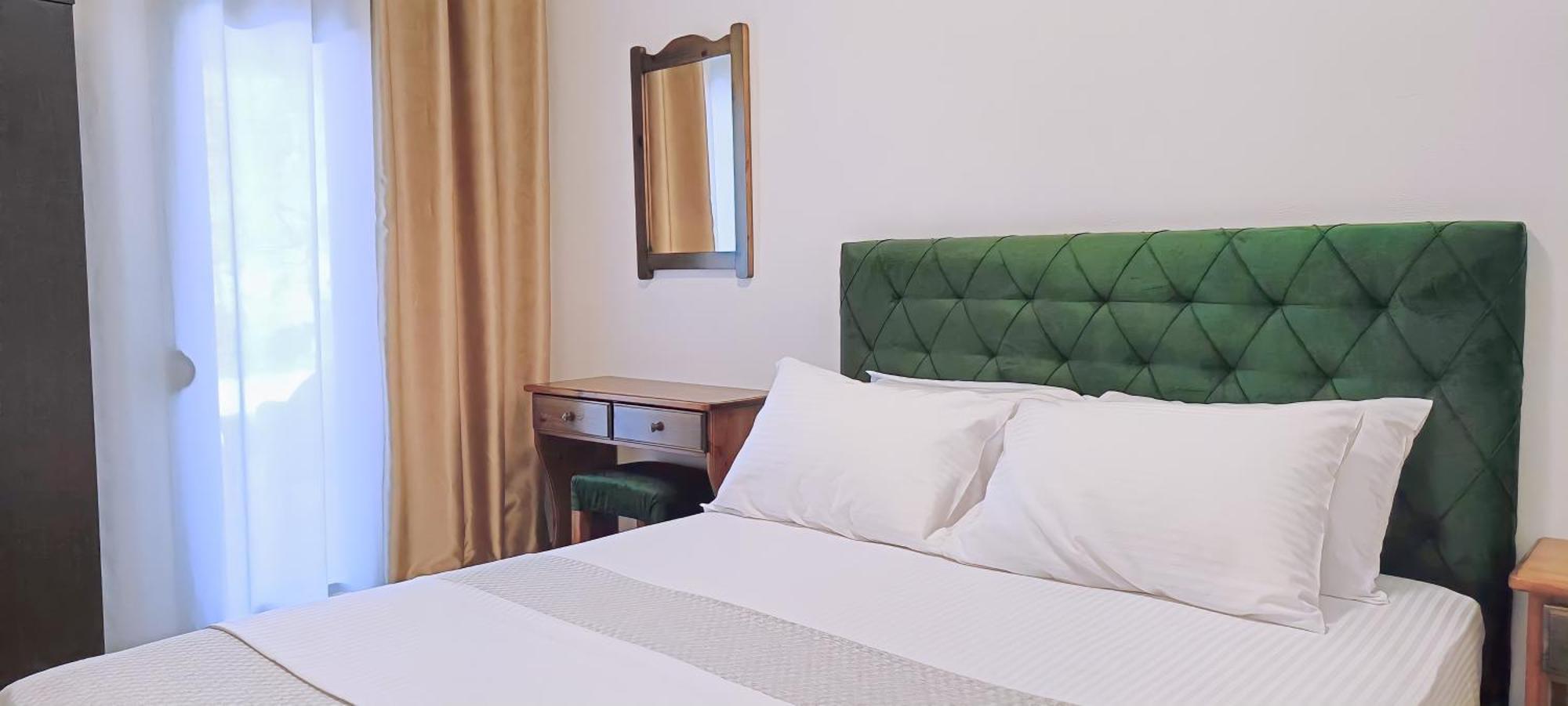 Apartment A & A Skiathos Town